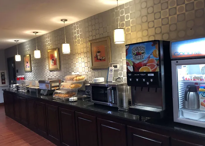 Best Western Plus Goodman Inn&Suites
